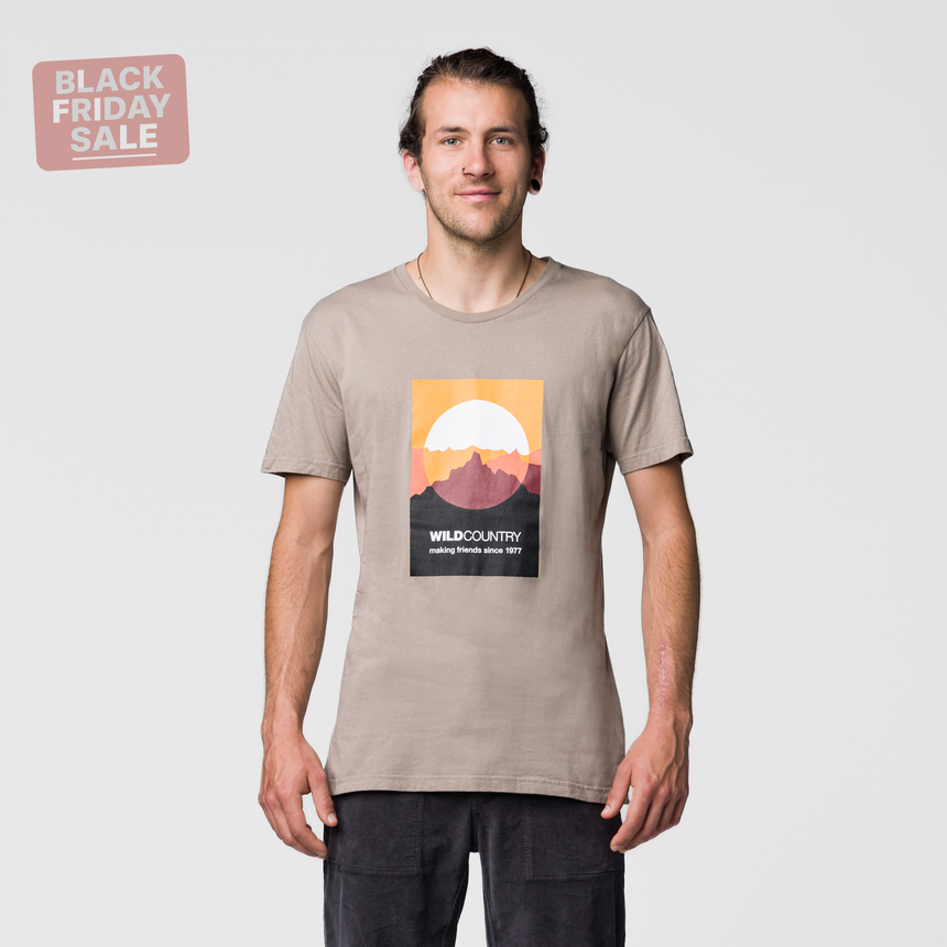 Wild Country Climbing Flow T-Shirt Man Outdoor Action Brindle - Front Fit on Model