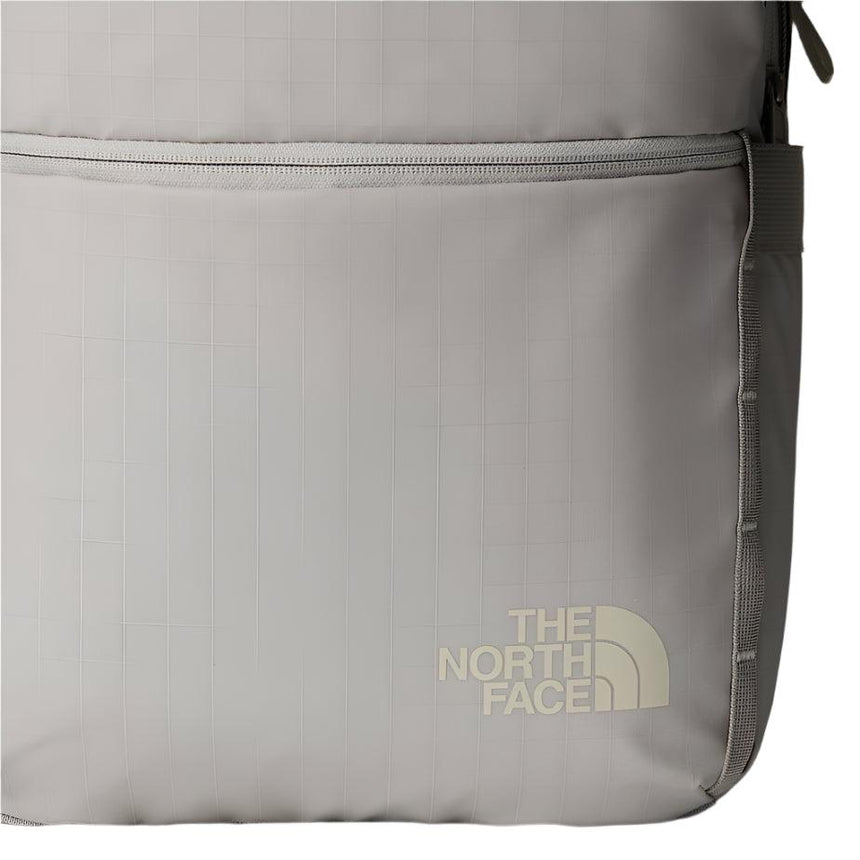 The North FaceThe North Face Base Camp Voyager DaypackOutdoor Action