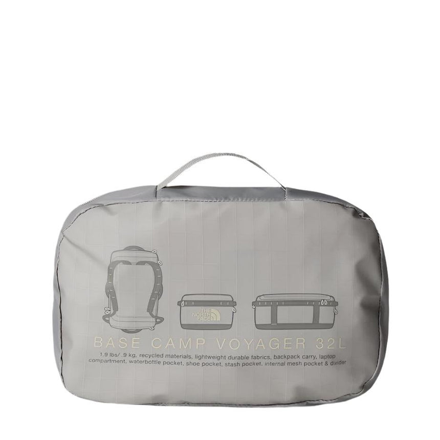 The North FaceThe North Face Base Camp Voyager Duffel 32LOutdoor Action