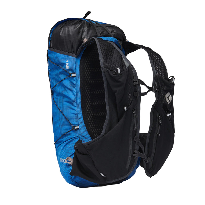 Black Diamond Distance 22 Backpack Outdoor Action- back part