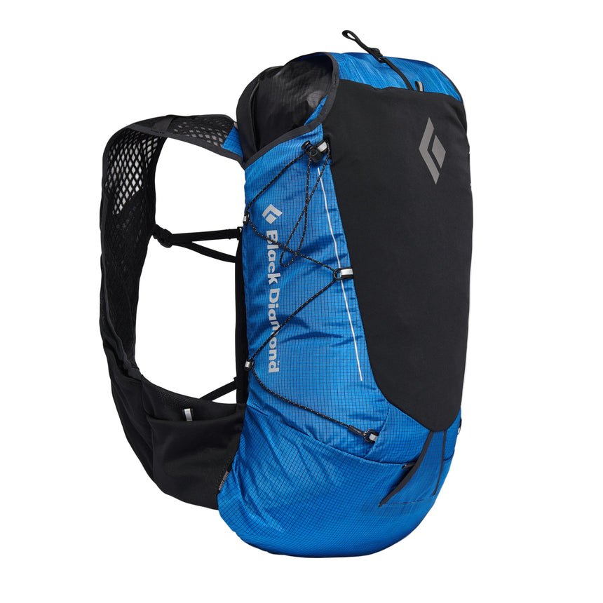 Black Diamond Distance 22 Backpack Outdoor Action- front part