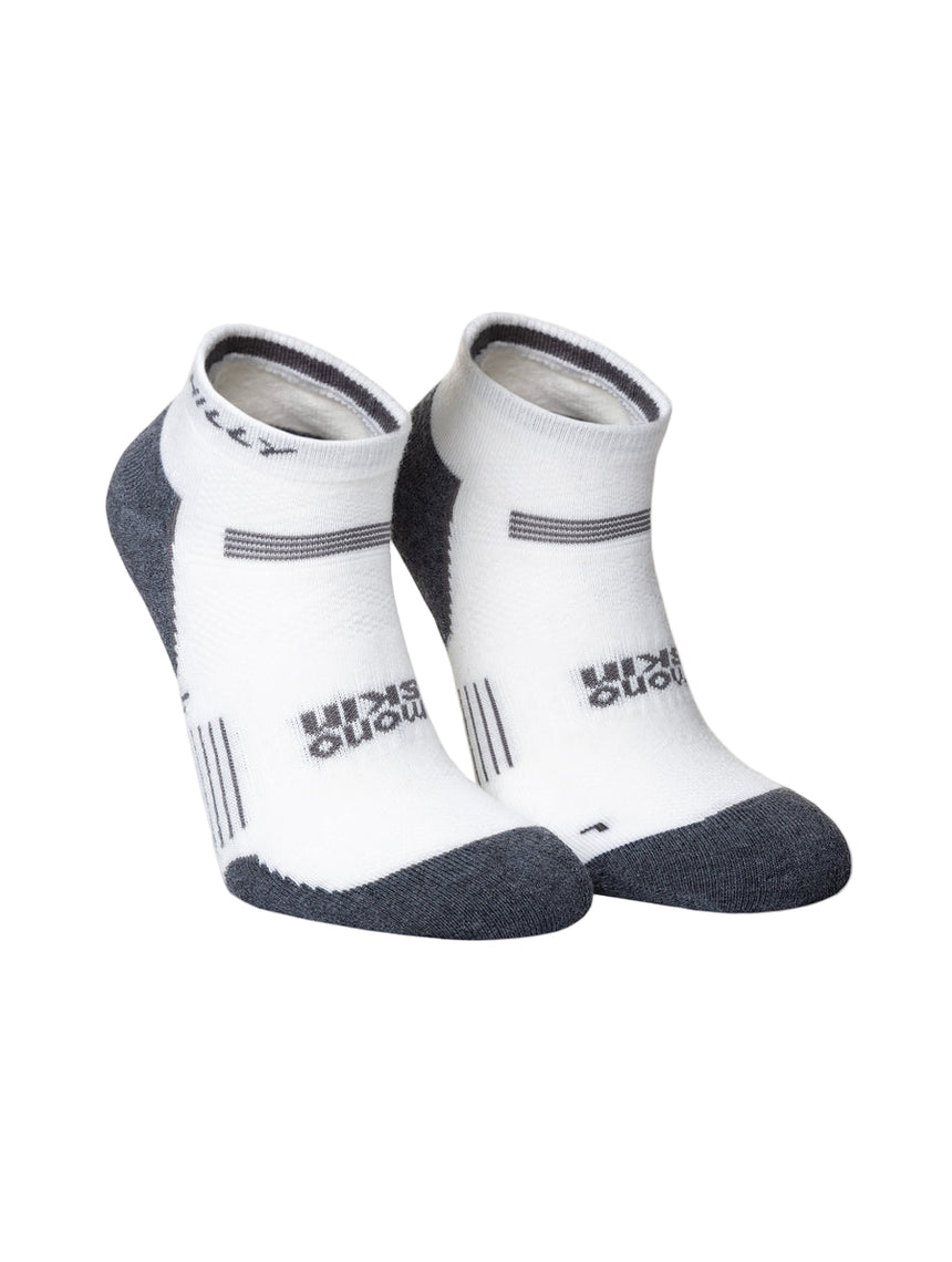 HillyHilly Supreme Quarter - MedOutdoor Action