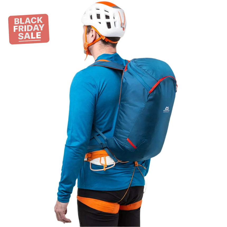 Mountain EquipmentMountain Equipment Wallpack 20 BackpackOutdoor Action