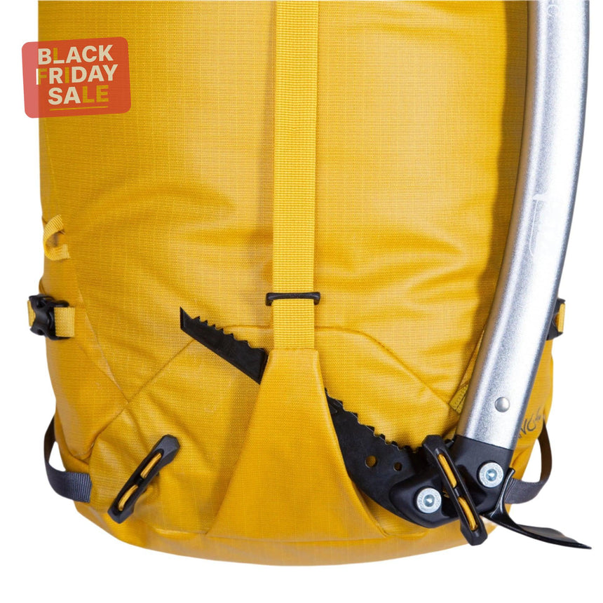 Mountain EquipmentMountain Equipment Fang 42+ BackpackOutdoor Action