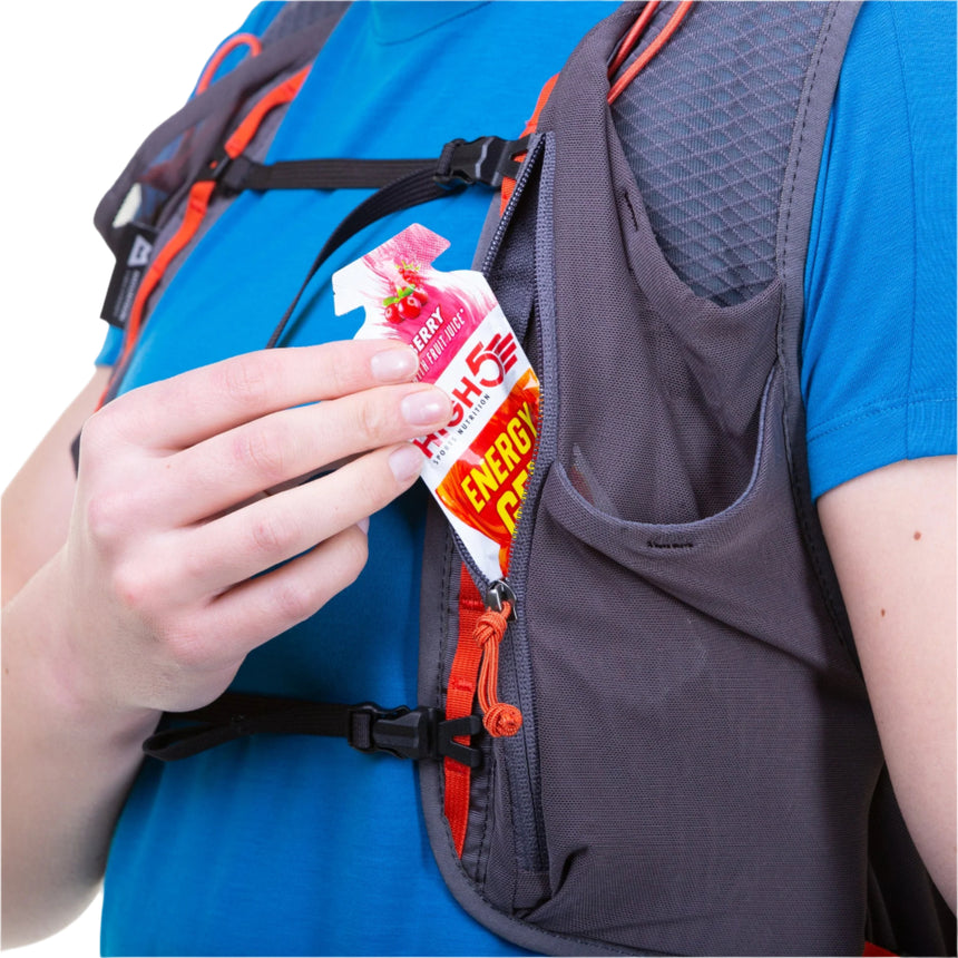 Mountain EquipmentMountain Equipment Tupilak 14 Vest PackOutdoor Action