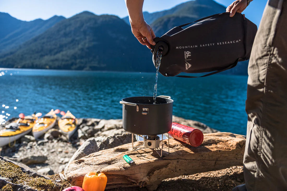 MSR Dromedary Bag - 10L Outdoor Action- in use