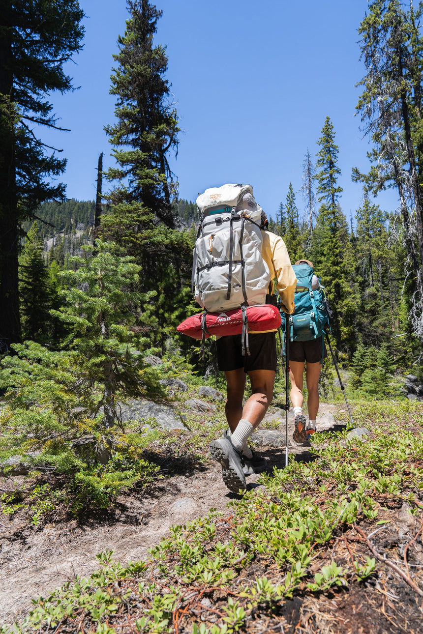 MSR Hubba Hubba™ LT 2-Person Backpacking Tent Outdoor Action- packed