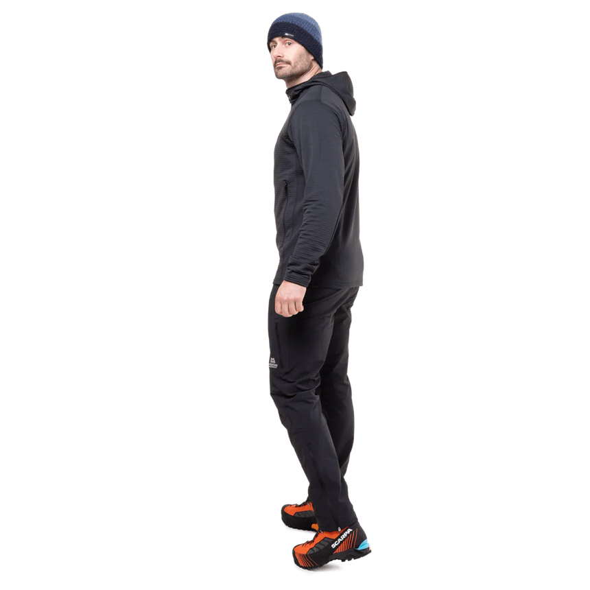 Mountain EquipmentMountain Equipment Apiro Hooded Men's JacketOutdoor Action