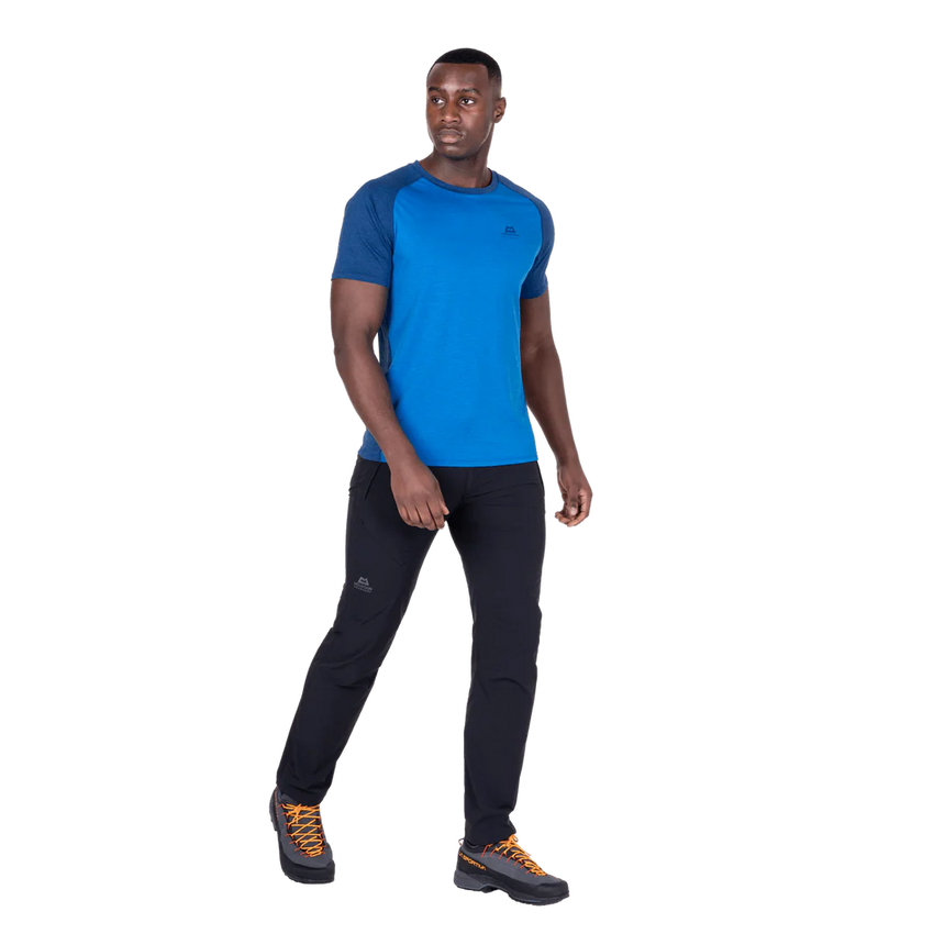 Mountain EquipmentMountain Equipment Nava Men's CrewOutdoor Action