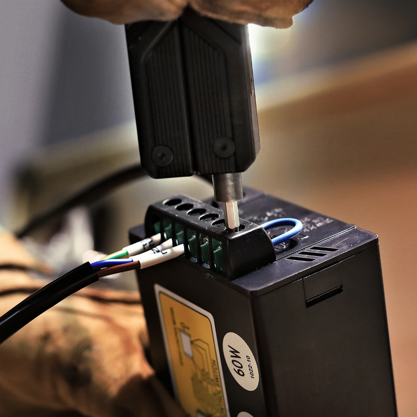 Nextool Gemini Locking Blade - 420J2 Steel with 51-54 HRC Hardness and Safety Lock