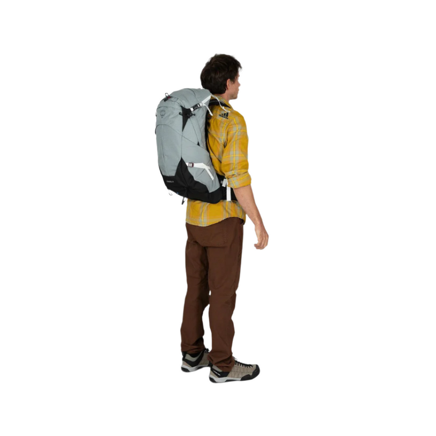 OspreyOsprey Stratos 24 BackpackOutdoor Action