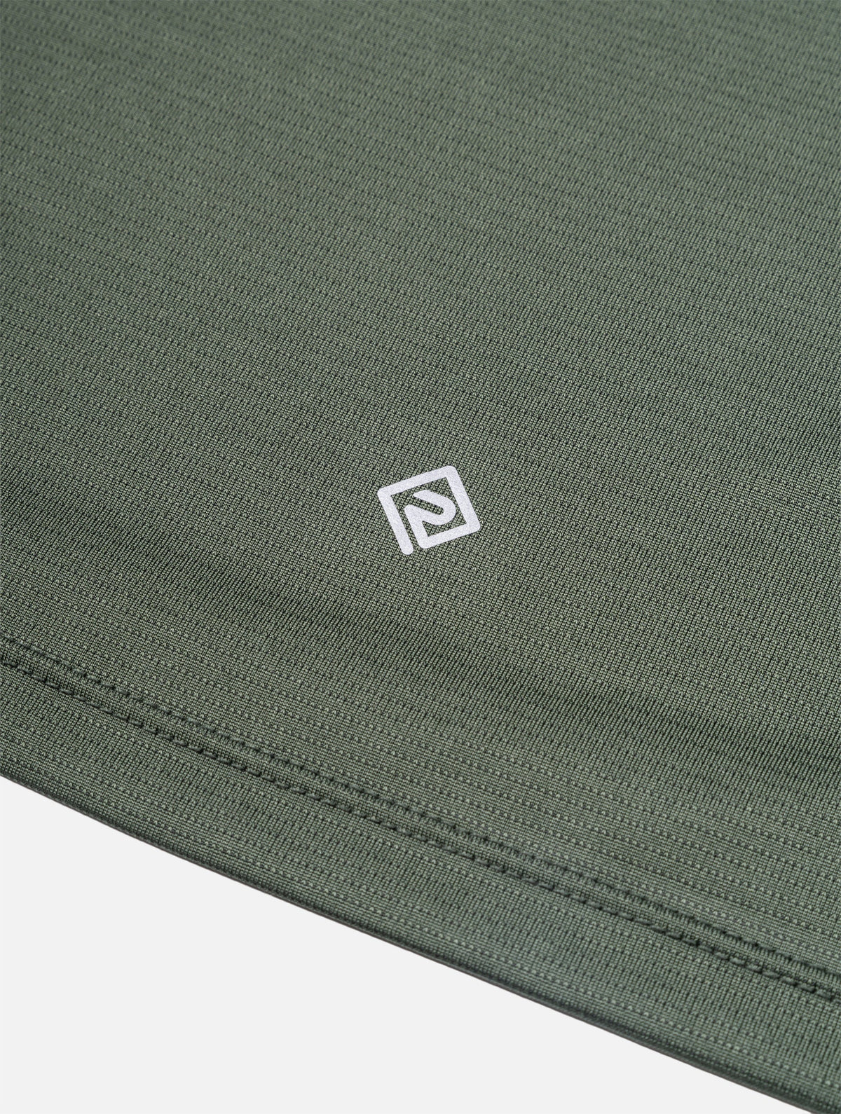 Ronhill Men's Tech Reflect L/S Tee in Kelp/Reflect - Detail Chest Logo