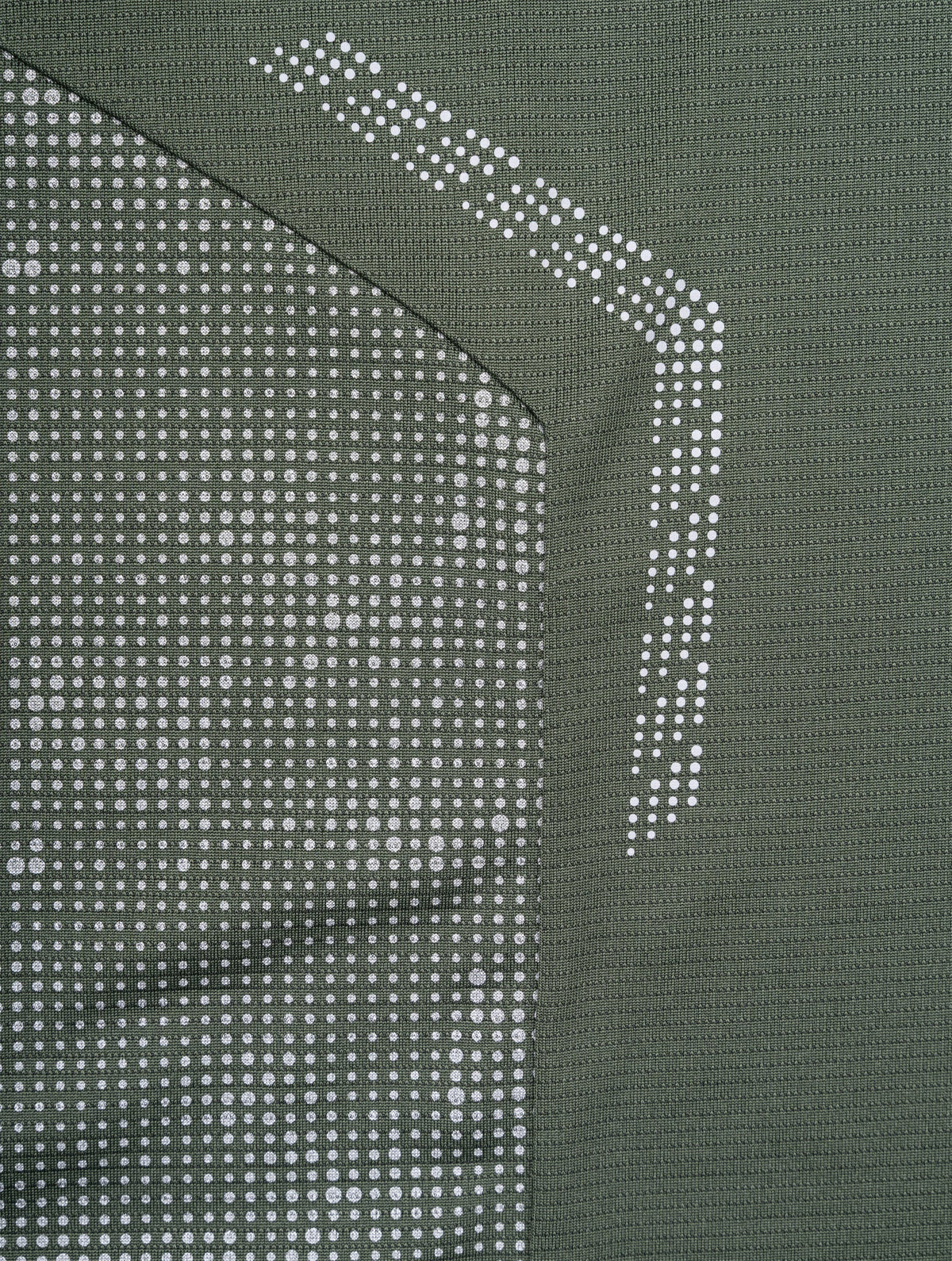 Ronhill Men's Tech Reflect L/S Tee in Kelp/Reflect - Detail Reflective Panel Shoulder