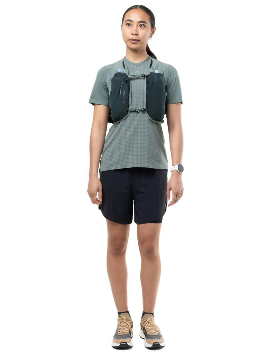 Ronhill Solus 5L Running Vest in Laurel/Dark Laurel - detail, 3