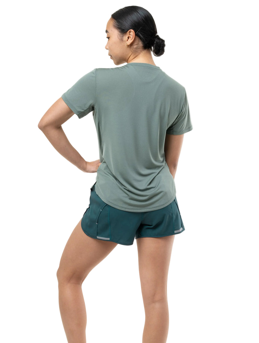 Ronhill Women's Tech 4.5" Short in Evening Haze/Seafoam - detail, 4