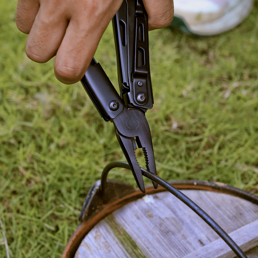 NextoolNextool Black Knight MultitoolOutdoor Action