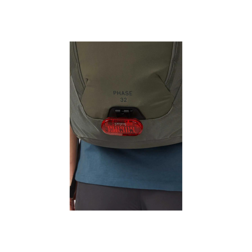 Lowe AlpineLowe Alpine Phase 32 BackpackOutdoor Action