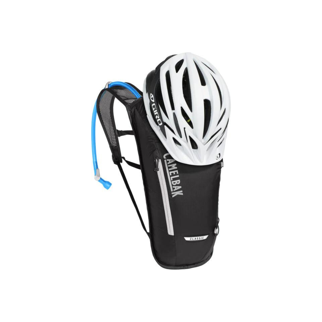 CamelbakCamelbak Classic Light Hydration PackOutdoor Action