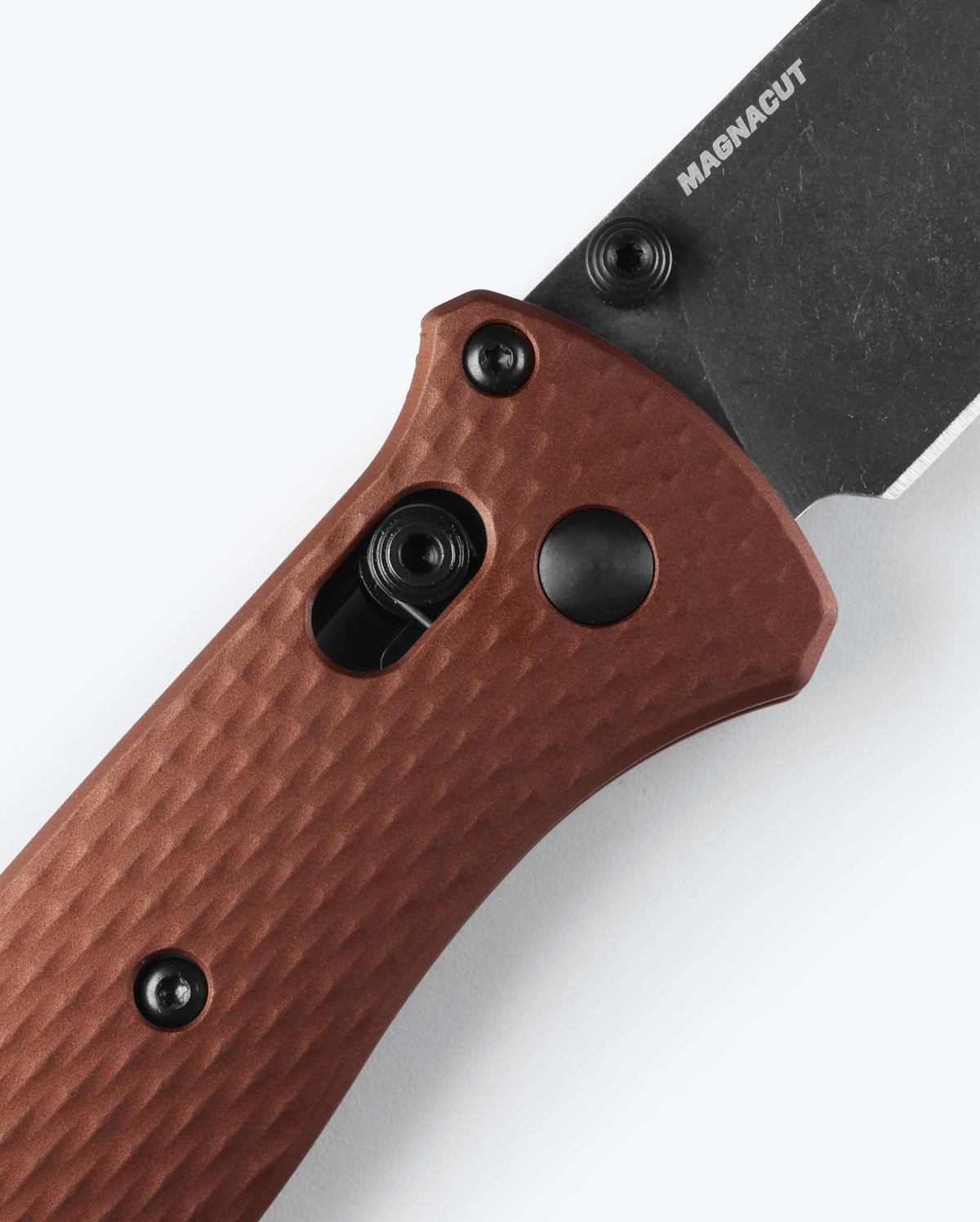 Benchmade Bailout 537BK-07 Burnt Copper, AXIS lock detail