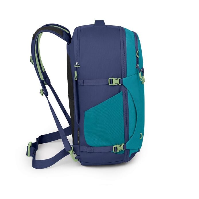 OspreyOsprey Daylite™ Carry-On Travel Pack 44Outdoor Action