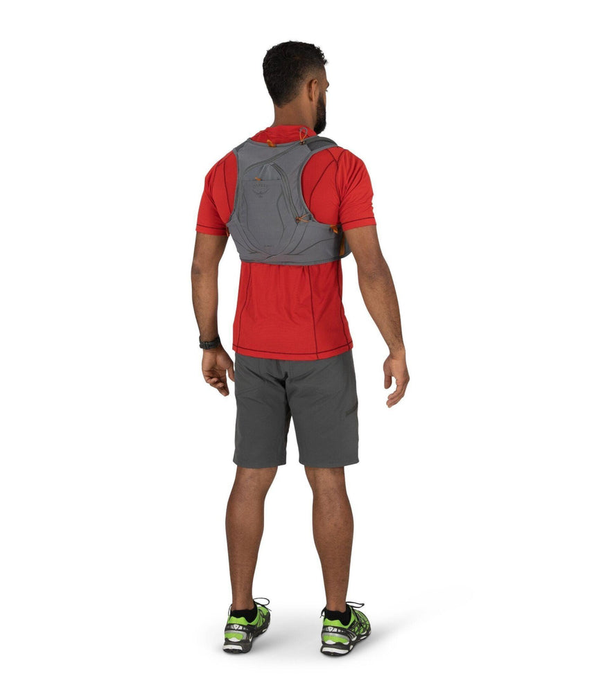 OspreyOsprey DURO® 6 BackpackOutdoor Action