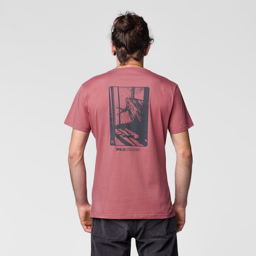 Wild Country Climbing Flow T-Shirt Man Outdoor Action Mallow - Back Fit on Model