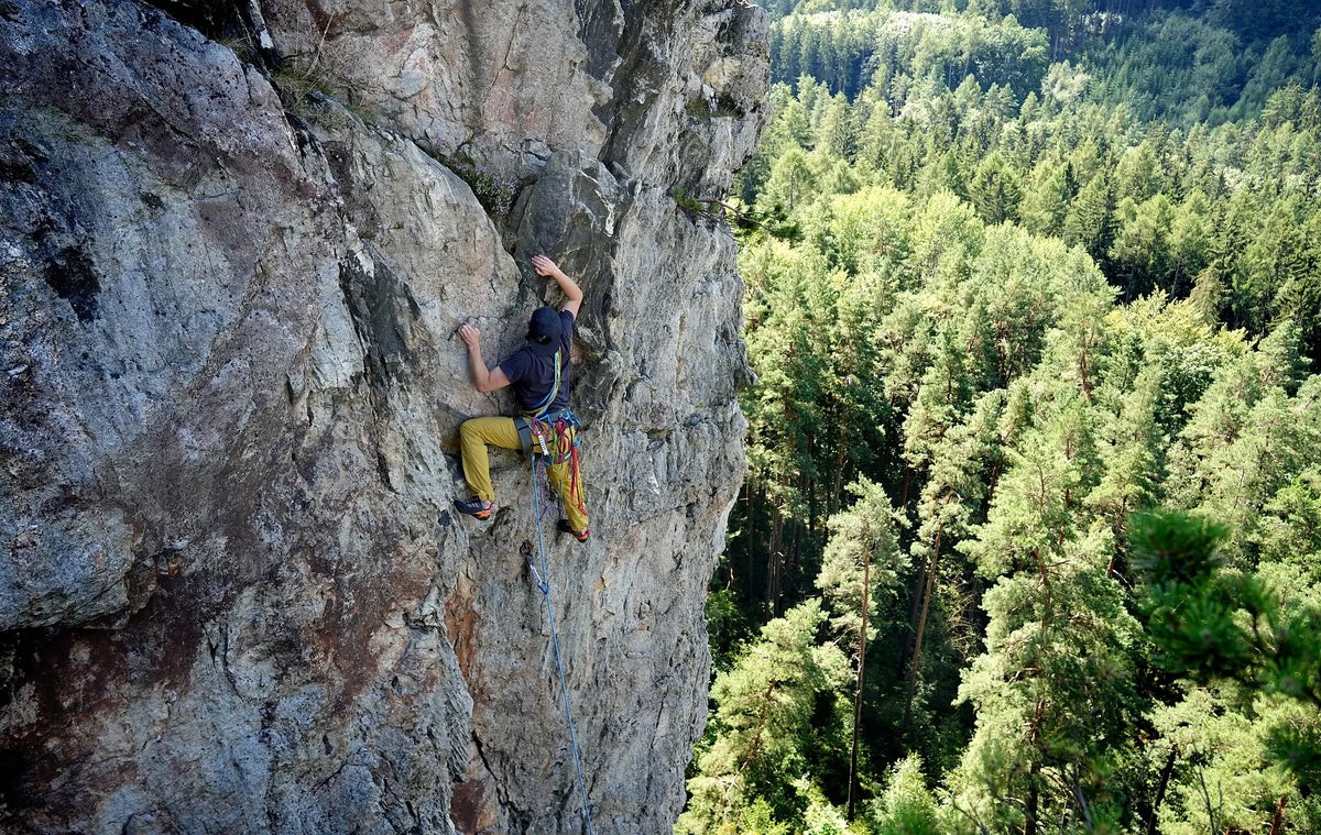 Ocún Sigma Climbing Shoes - image 11