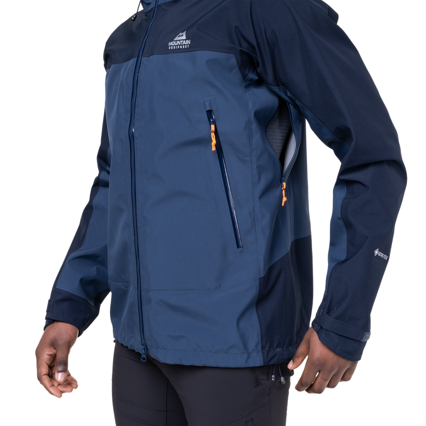 Full-length 2-way YKK moulded Aquaguard centre front zip detail on Mountain Equipment Saltoro GORE-TEX Men's Jacket in Dusk/Cosmos