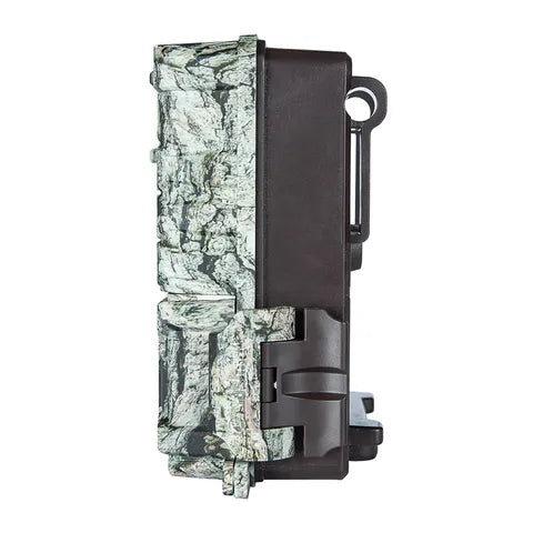 BushnellBushnell 30MP TrailCam CORE 4K CamoOutdoor Action