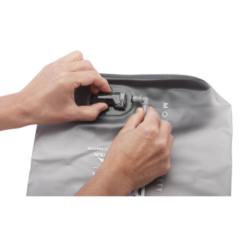 MSR Guardian™ Gravity Purifier Outdoor Action- attachment