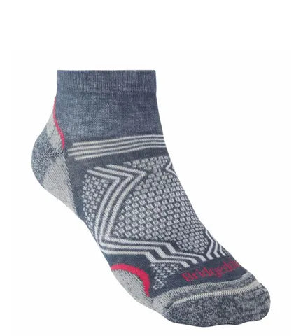 BridgedaleBridgedale Women's HIKE UltraLight T2 Coolmax Socks LowOutdoor Action