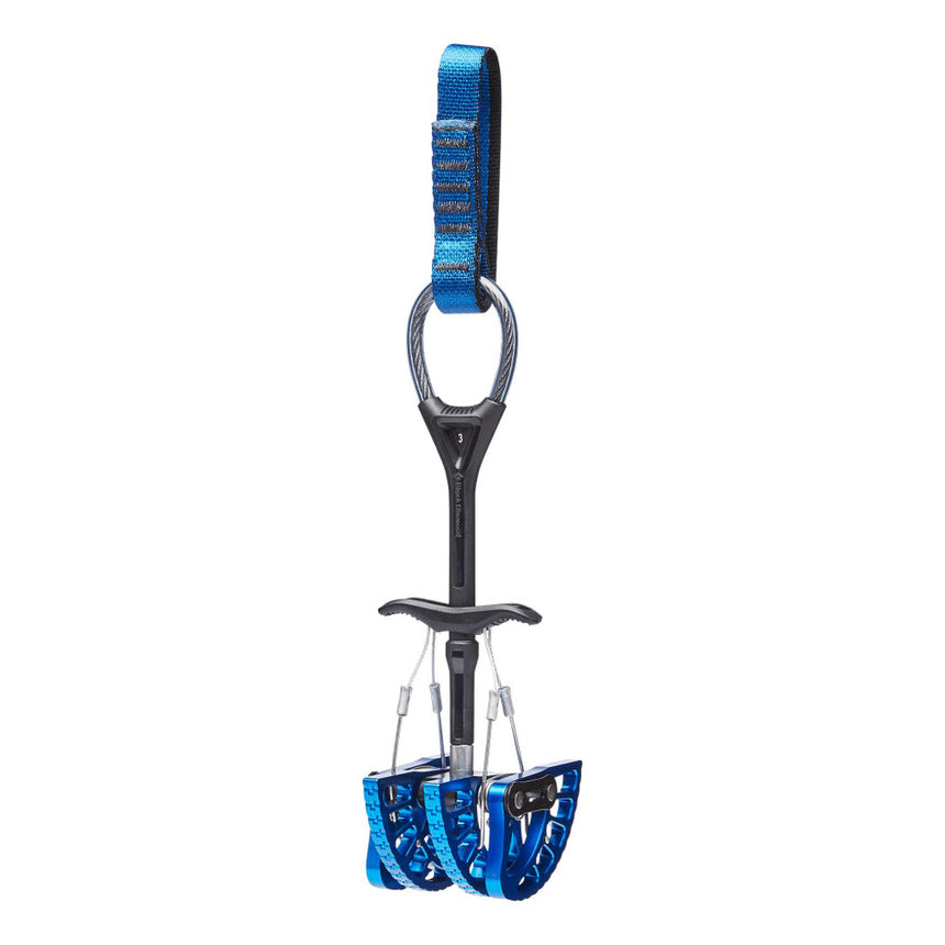 Black DiamondBlack Diamond Camalot™ C4Outdoor Action