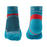 Bridgedale Men's Trail Run Ultra Light T2 Coolmax Sport Low Socks in Blue - front and back
