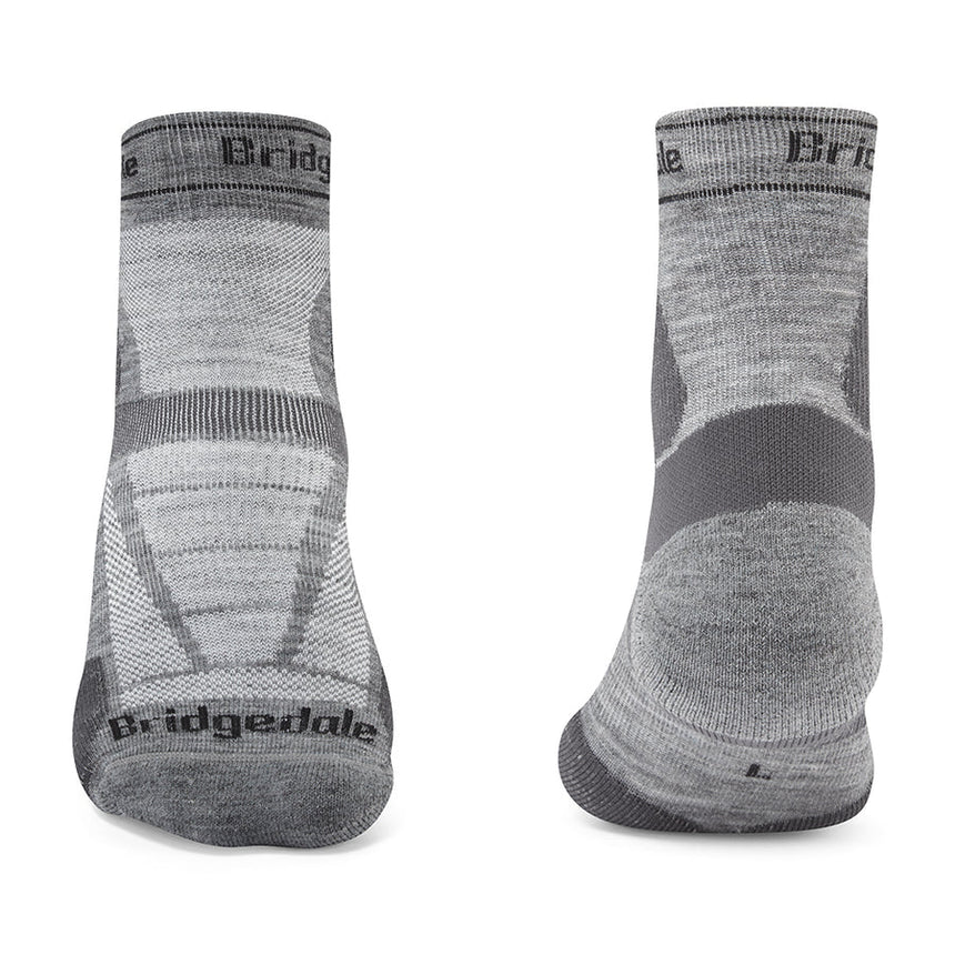 Bridgedale TRAIL RUN Ultralight T2 Merino Sport 3/4 Socks in Grey - front and back