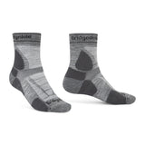 Bridgedale TRAIL RUN Ultralight T2 Merino Sport 3/4 Socks in Grey - side