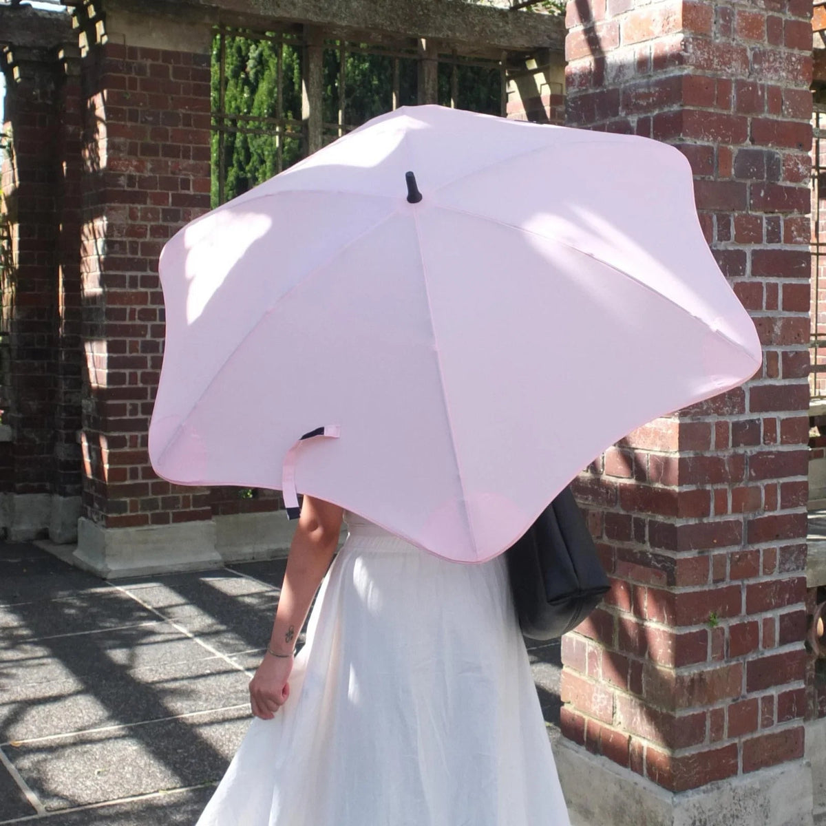 BluntBLUNT Classic UmbrellaOutdoor Action