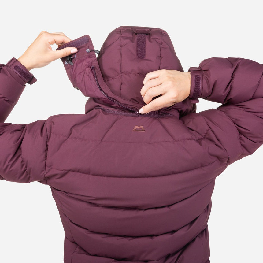 Mountain EquipmentMountain Equipment Lightline Eco Women's ParkaOutdoor Action