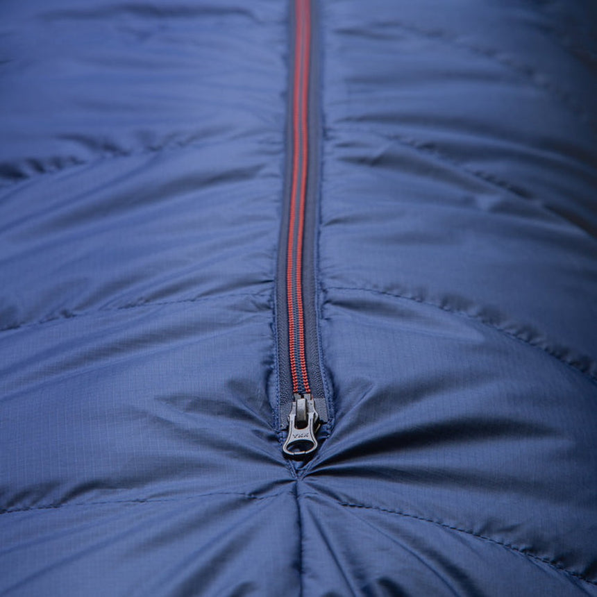 Mountain Equipment Classic Eco 1000 Sleeping Bag Outdoor Action Dusk - Mid-level side seams
