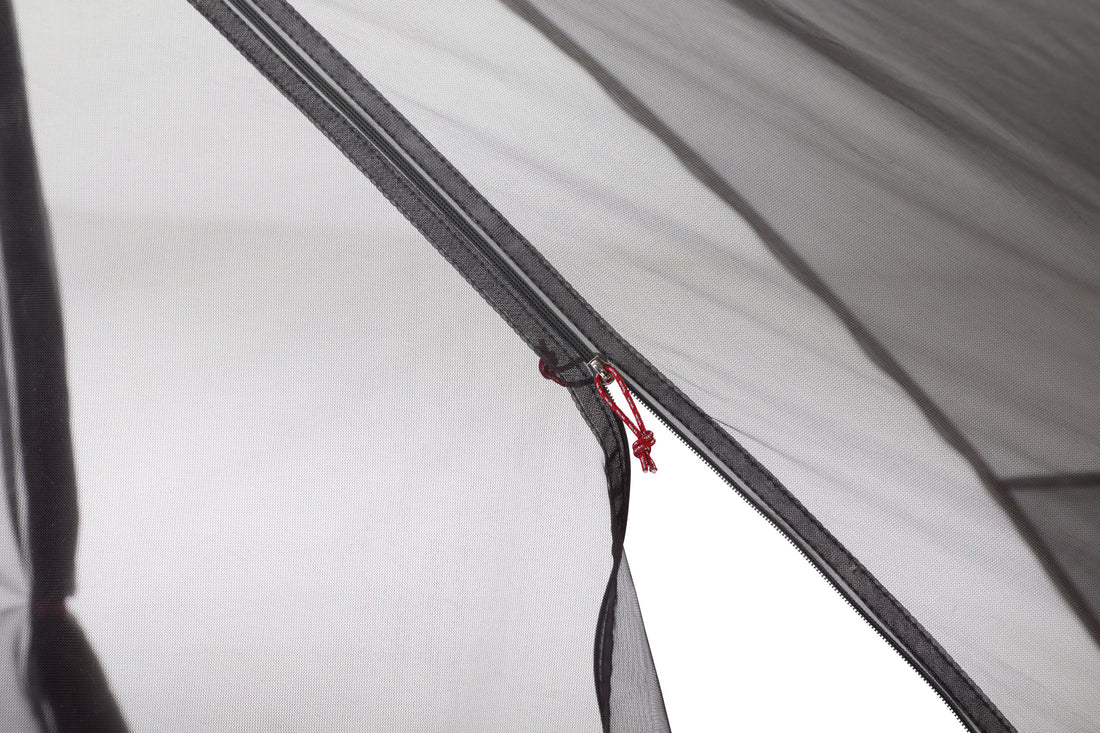 MSR FreeLite™ 2-Person Ultralight Backpacking Tent Outdoor Action - Zipper