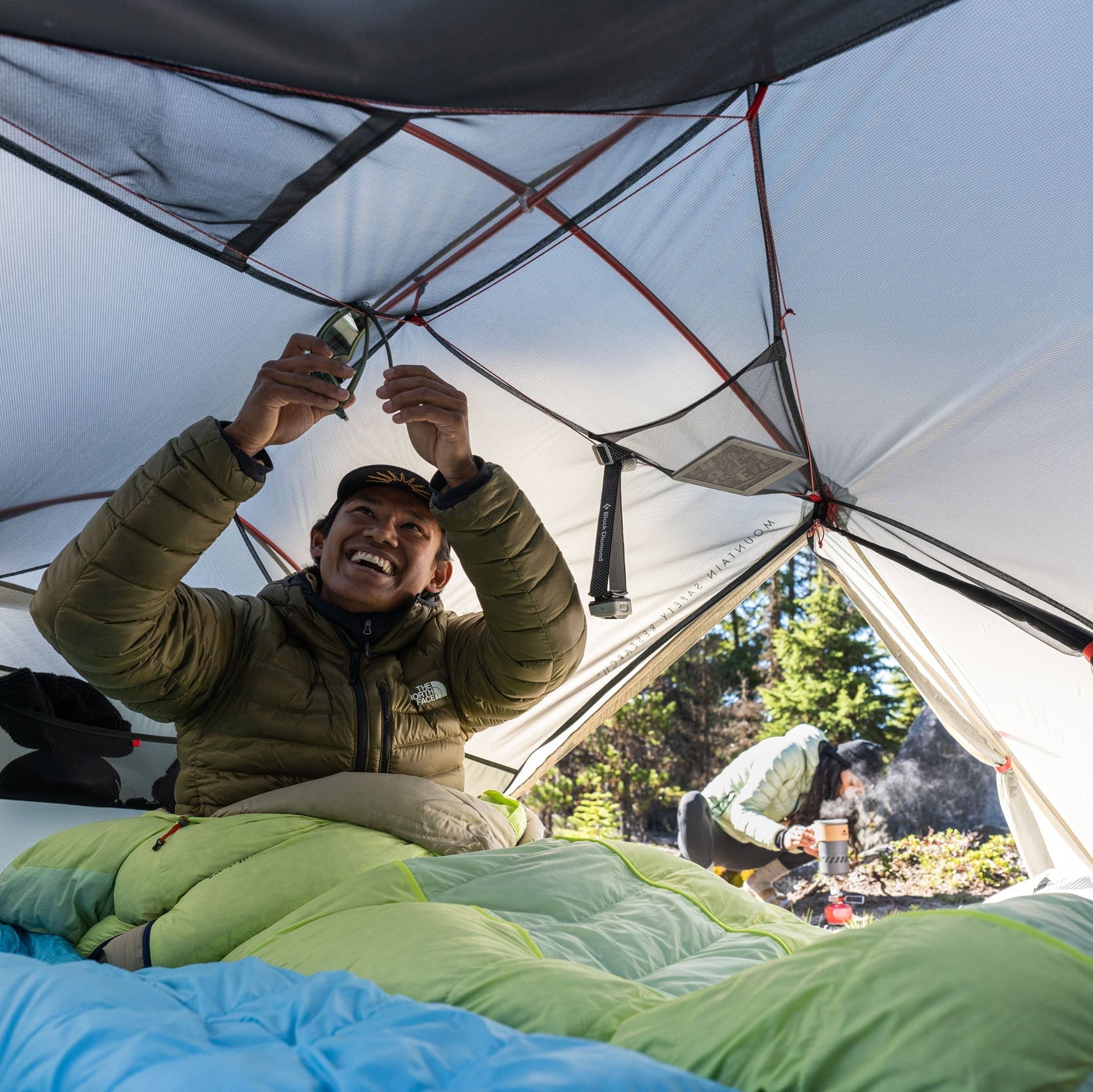MSR Hubba Hubba™ LT 2-Person Backpacking Tent Outdoor Action- clothesline