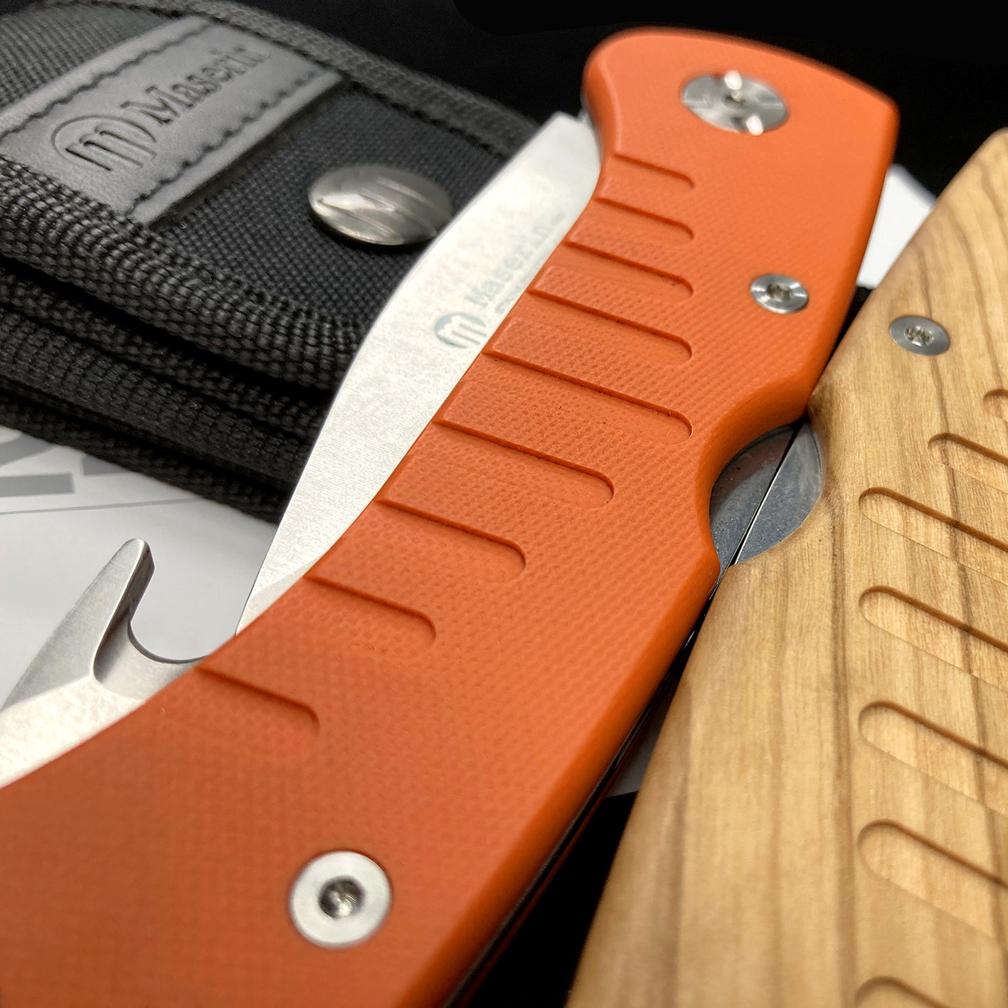 Maserin 763 Skinner folding knife in open position - 215mm overall length hunting knife