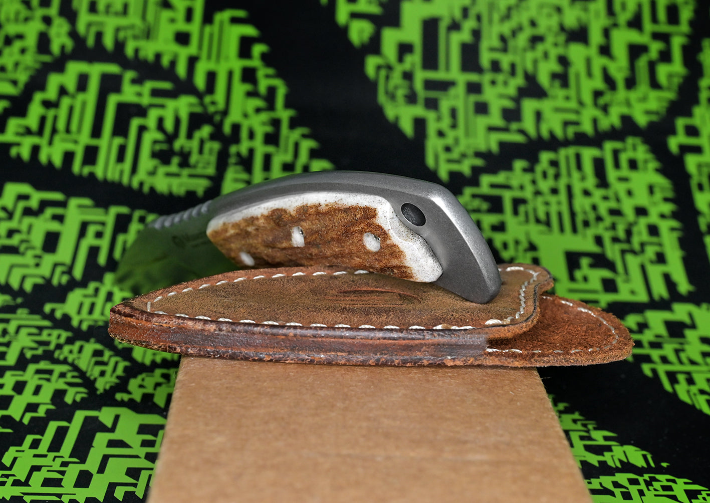 Maserin 924 Mini Trapper compact outdoor knife - perfect size for hunting and camping tasks