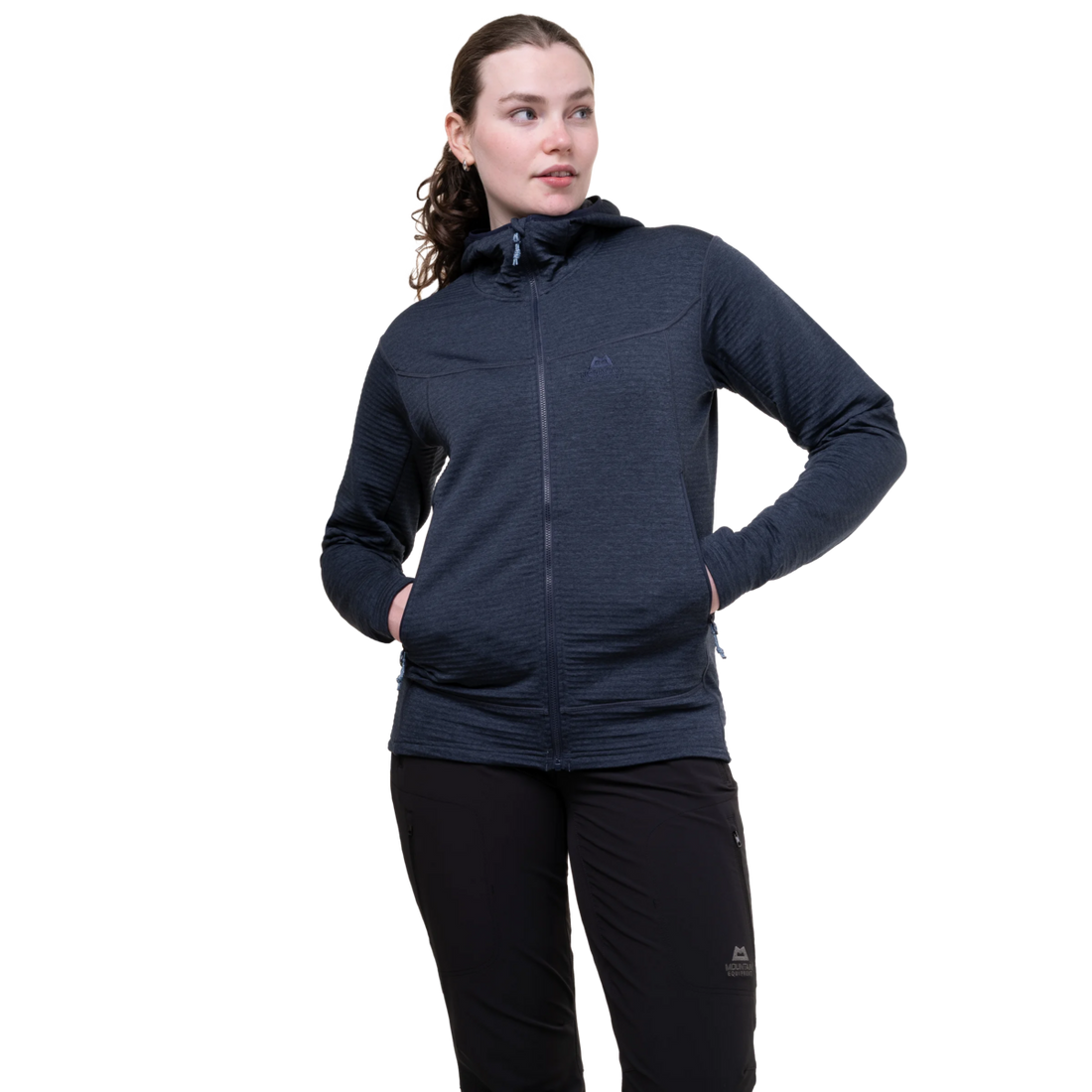 Mountain EquipmentMountain Equipment Apiro Hooded Women's JacketOutdoor Action