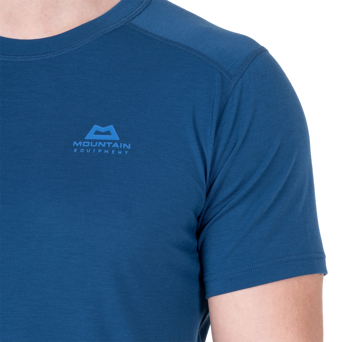 Mountain EquipmentMountain Equipment Headpoint Men's TeeOutdoor Action
