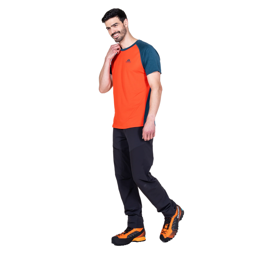 Mountain EquipmentMountain Equipment Nava Men's CrewOutdoor Action