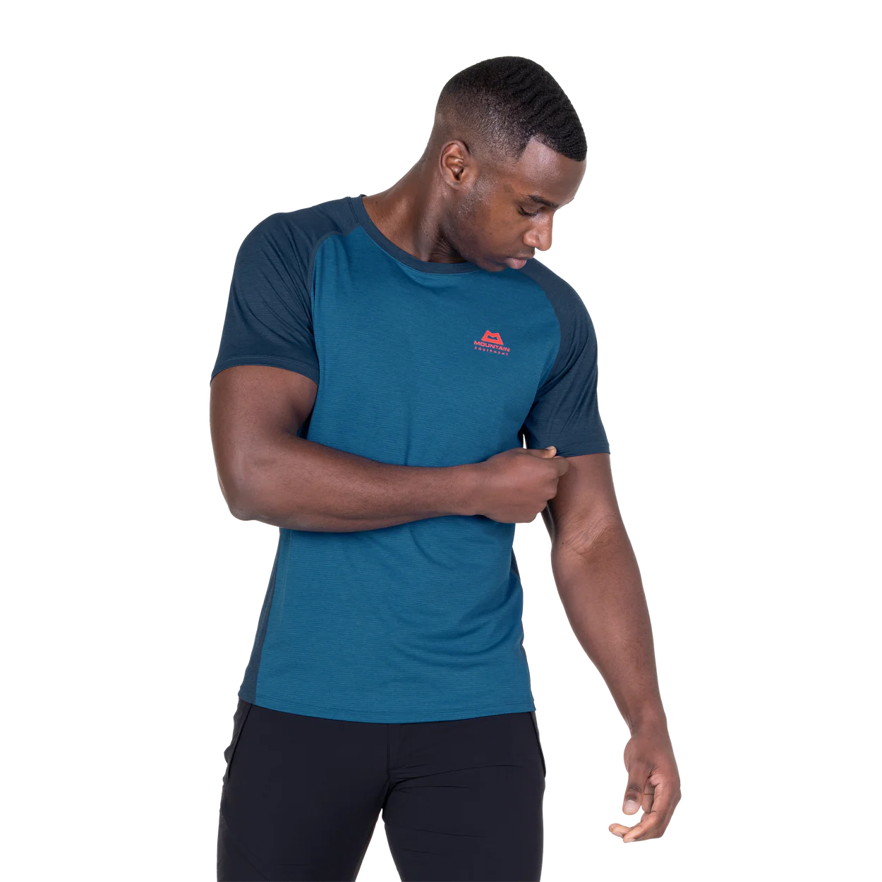 Mountain EquipmentMountain Equipment Nava Men's CrewOutdoor Action