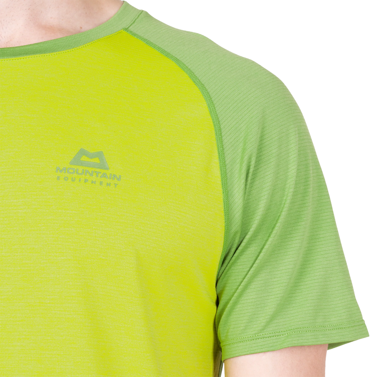 Mountain EquipmentMountain Equipment Nava Men's CrewOutdoor Action