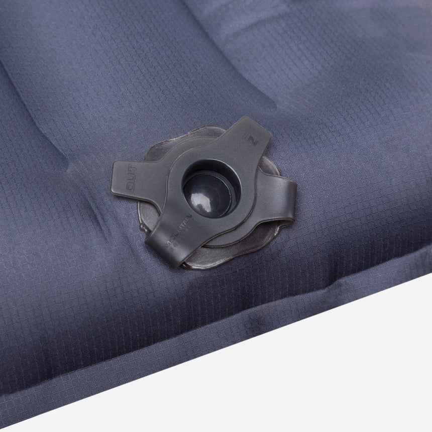 Mountain Equipment Aerostat Synthetic 9.0 Mat Wide Long Outdoor Action Ombre Blue- mask valve