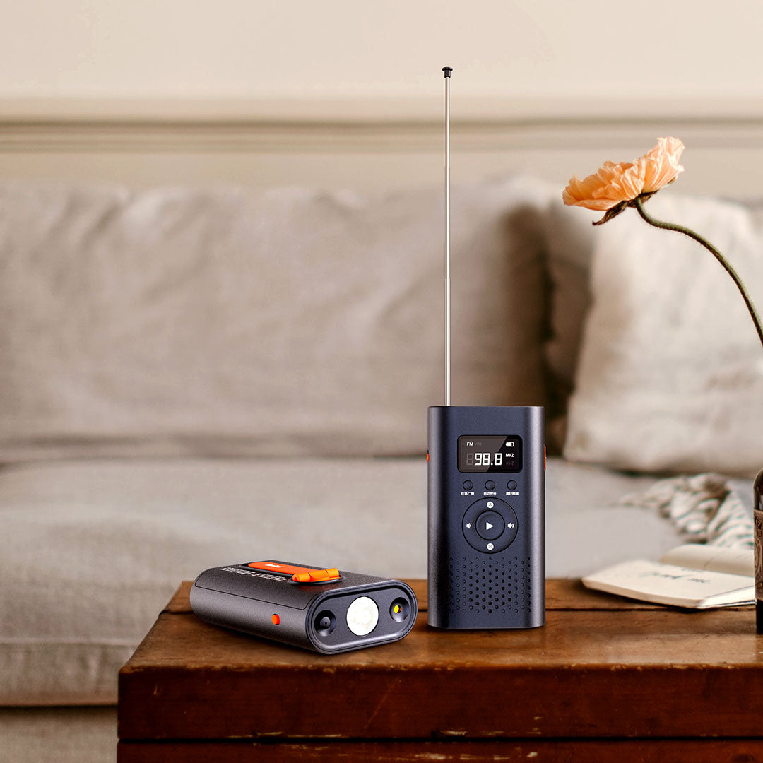 Nextool Leiyin Emergency Hand Crank Radio FM/AM Reception - 87.1 to 160 MHz FM and 522 to 1629 KHz AM
