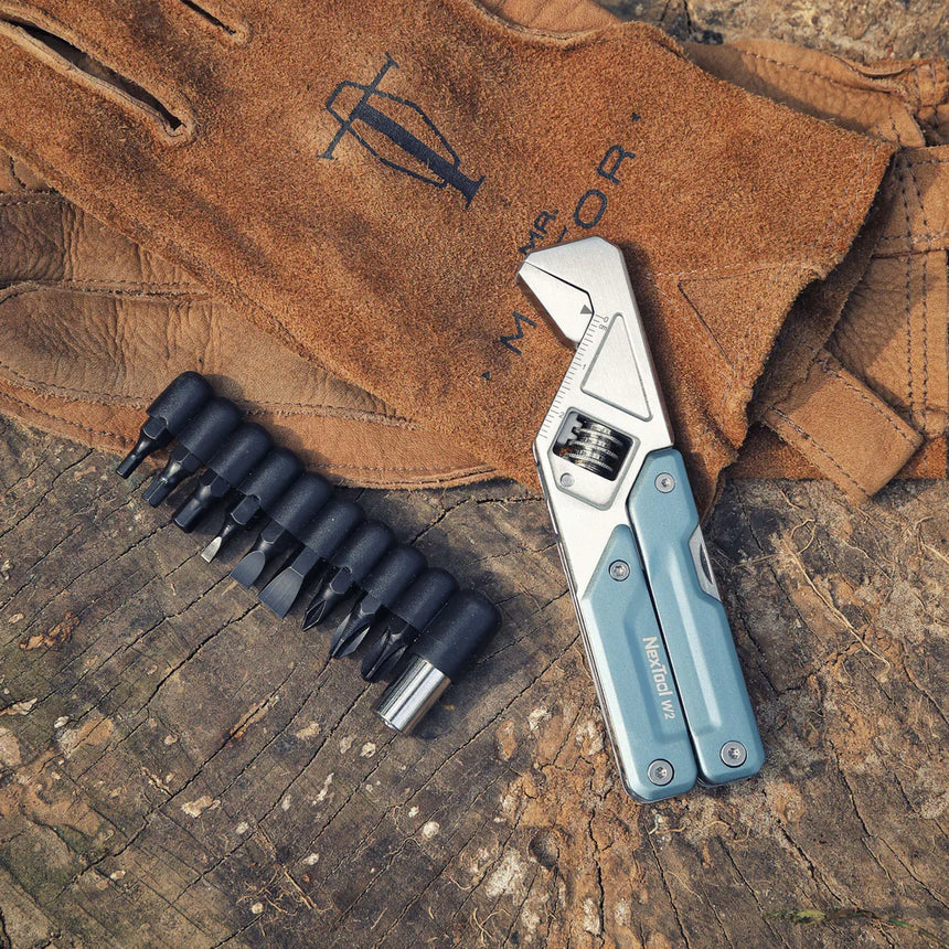 Nextool Light Wrench W2 Triple-Layer Steel - First-of-Its-Kind Three-Layer Stainless Steel Sheet Structure